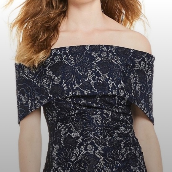 Vince Camuto Navy and Silver Evening Gown - Size 6 - Like New - Picture 2 of 7